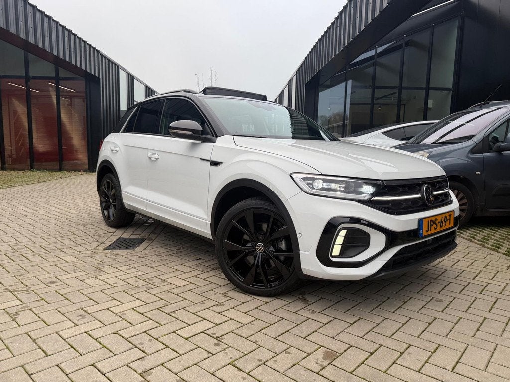 Volkswagen T-ROC 1.5 TSI R-Line Business Pano Virt CAM DSG T, Auto's, Stof, 150 pk, Wit, Bedrijf