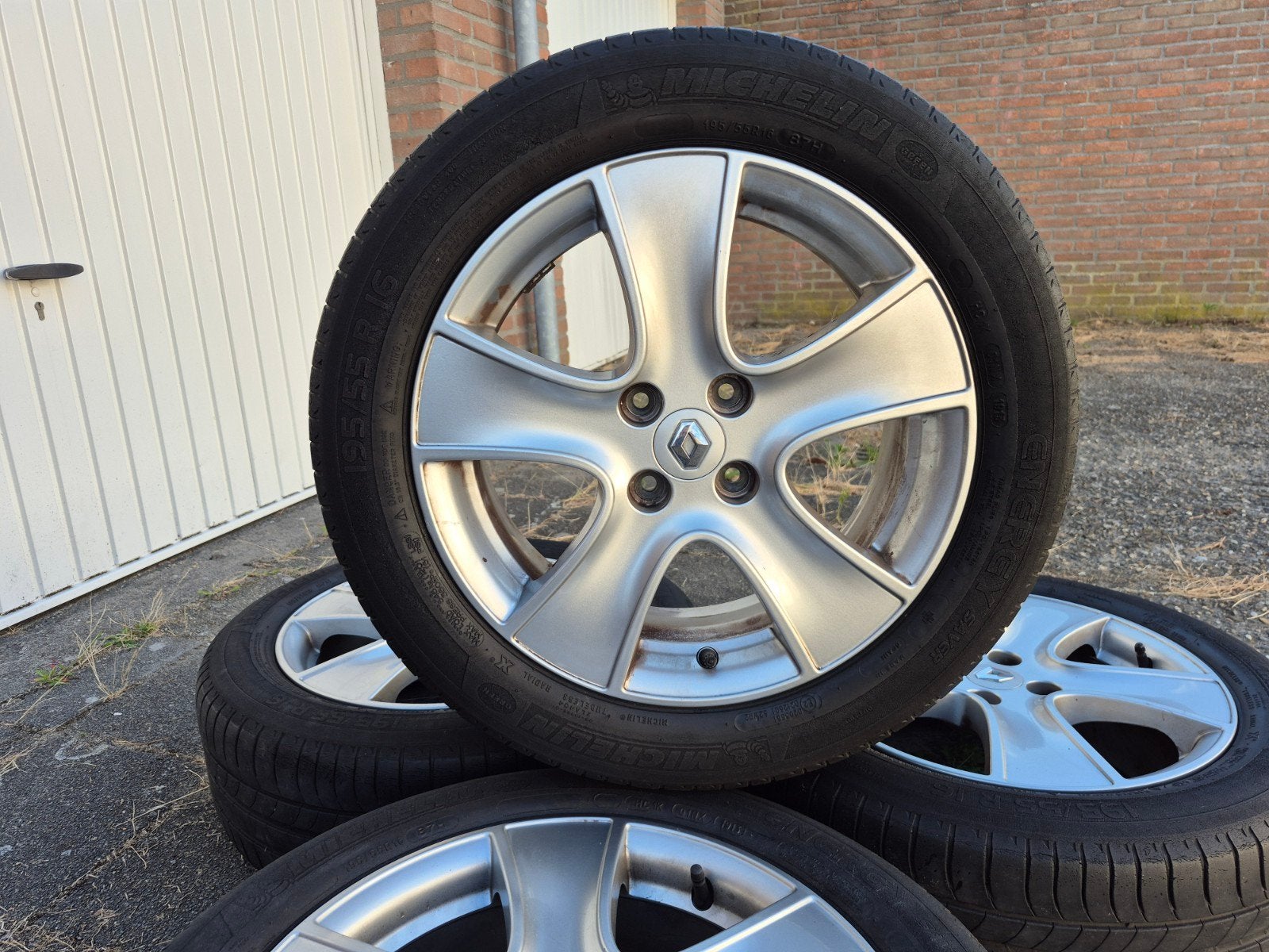 Te koop Origineel Renault Clio velgen 195 55 16 inch ET 44., Ophalen, 16 inch, 205 mm, Zomerbanden