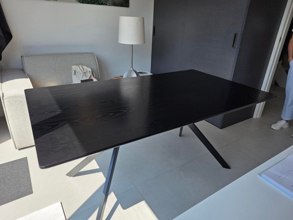 Eettafel WOOOD Bruno mdf zwart 160 x 90, Huis en Inrichting, Ophalen, 50 tot 100 cm, Zo goed als nieuw, Vijf personen of meer