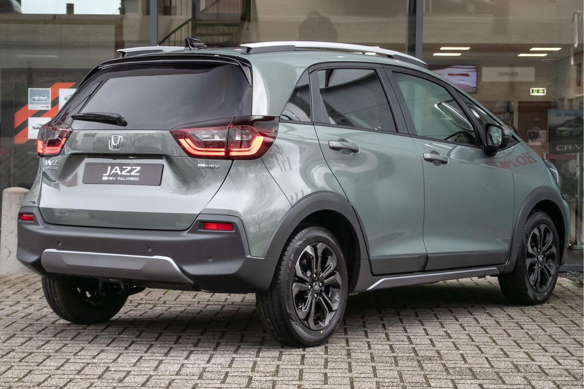 Honda Jazz 1.5 e:HEV Advance Crosstar - Cons.prijs rijklaar, Auto's, 1498 cc, Zwart, 4 cilinders, Leder en Stof