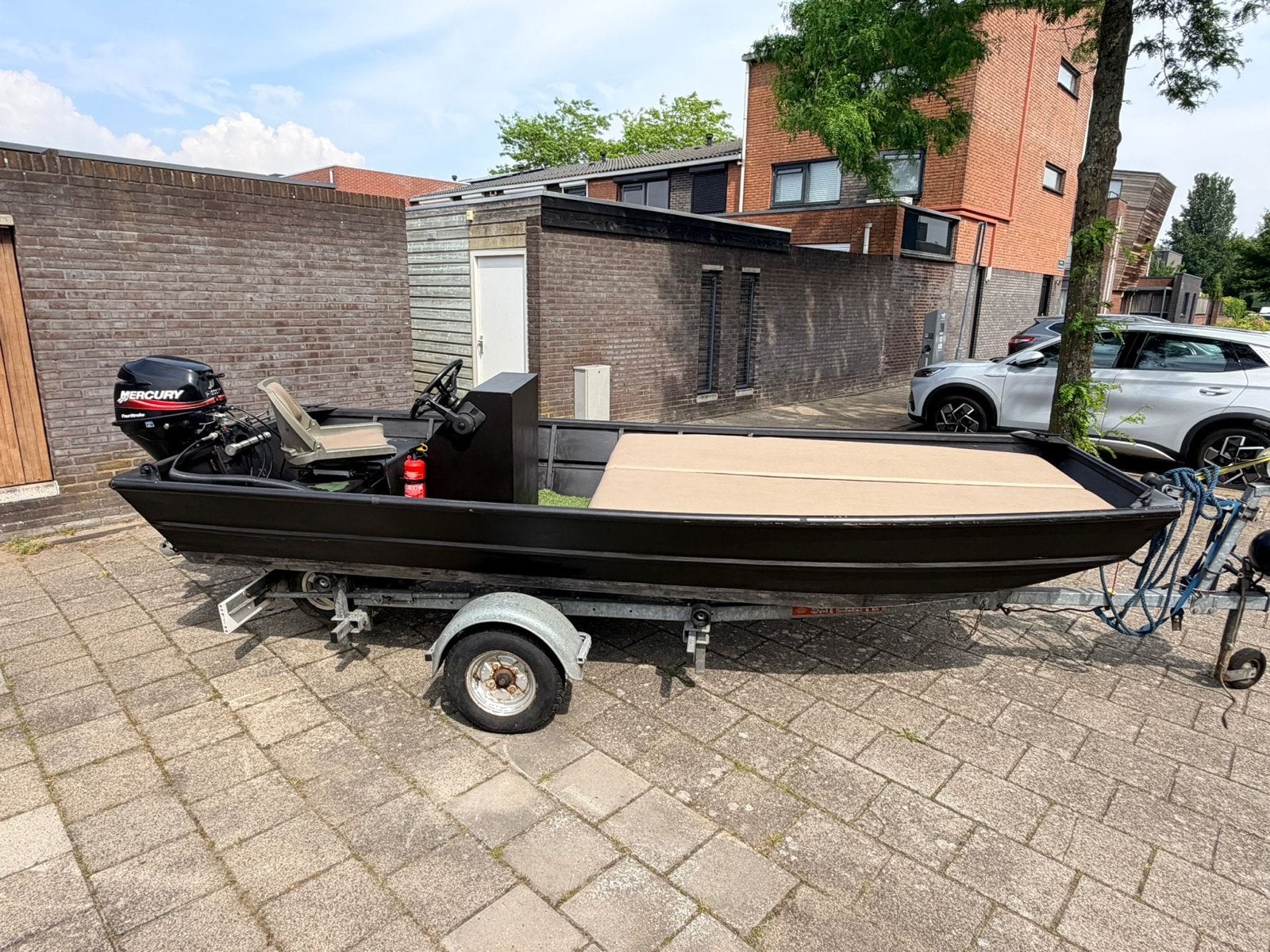Unieke aluminium platbodem met zonnedek en 6 pk Mercury, Ophalen, Gebruikt, Aluminium, Buitenboordmotor