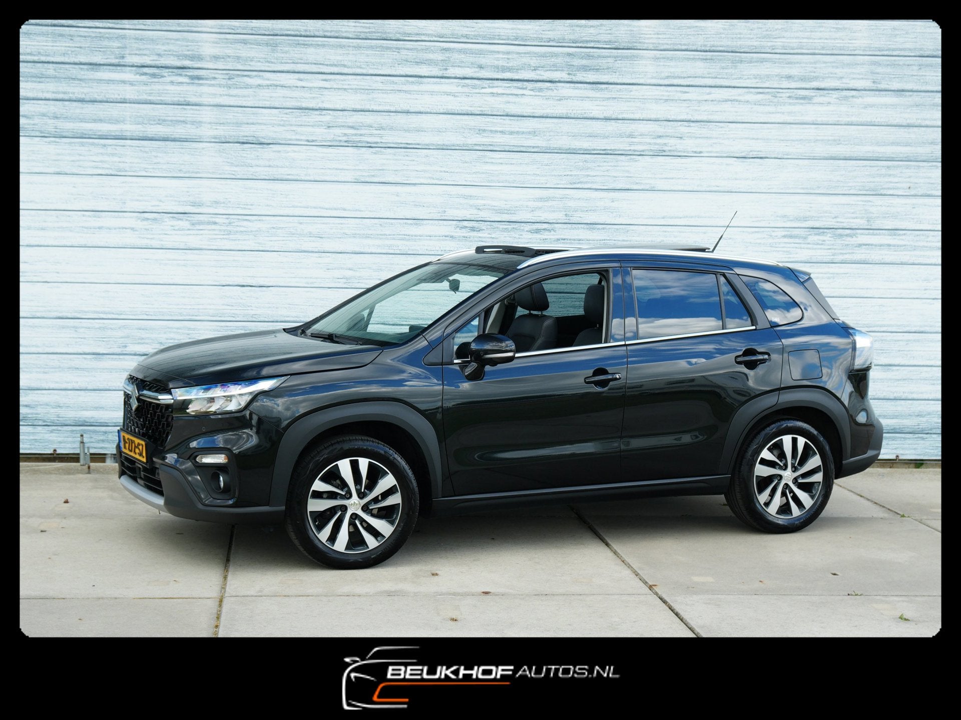 Suzuki S-Cross