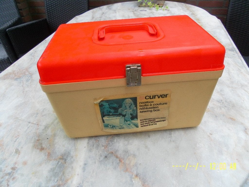 mooie originele naaibox retro /vintage Met binnenbak, Ophalen, Gebruikt, Overige typen