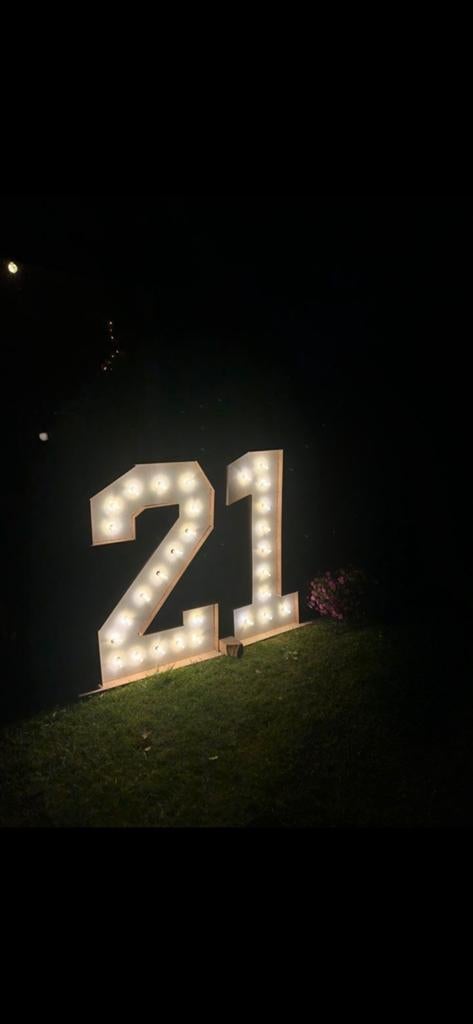 Lichtgevende '21' Cijfers te Huur - Perfect voor Feesten in, Ophalen of Verzenden, Gebruikt, Versiering, Verjaardag