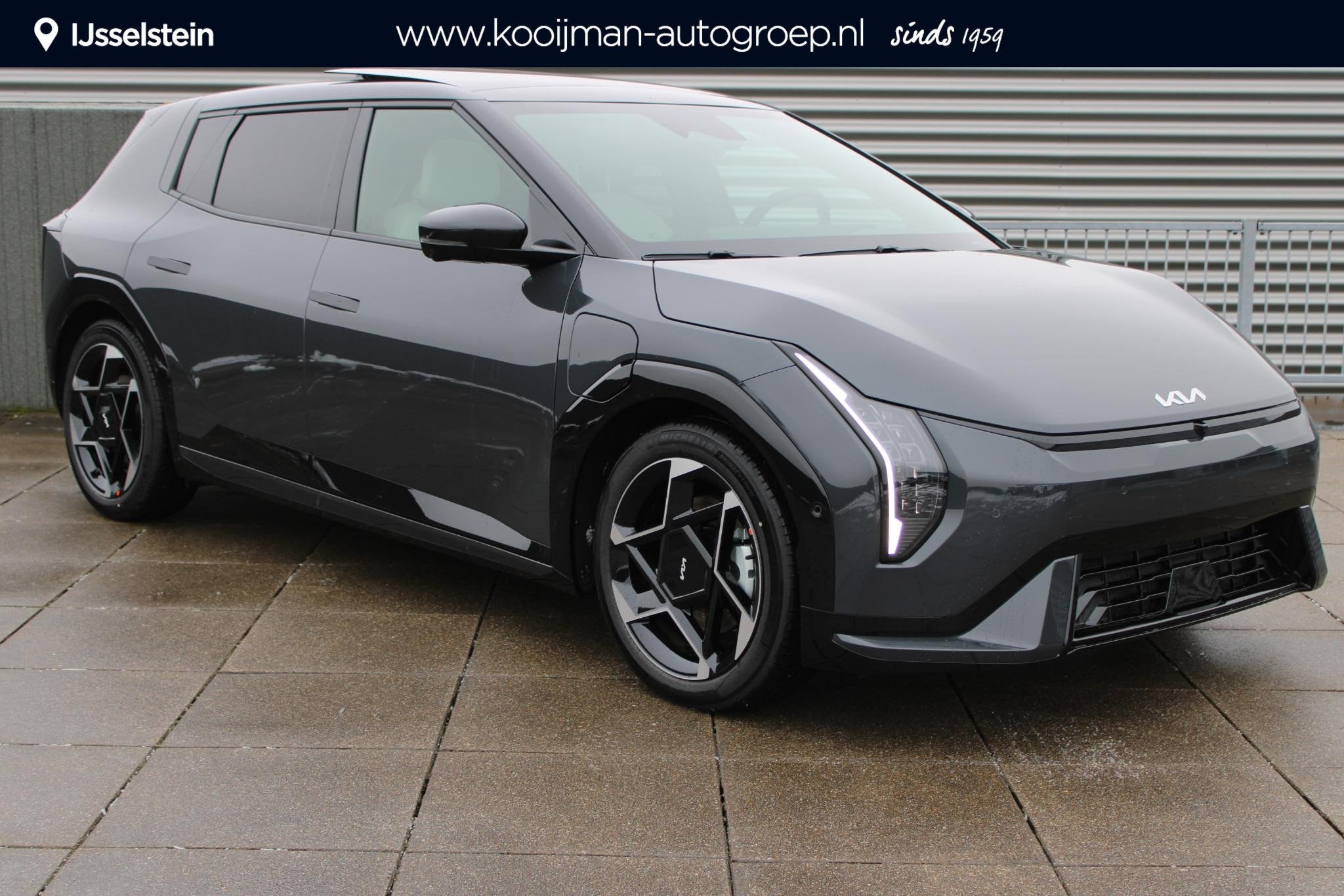Kia EV4 GT-PlusLine 81.4 kWh Panodak / LMV/ Carplay / stoelv, Auto's, 81 kWh, Origineel Nederlands, 584 km, 204 pk