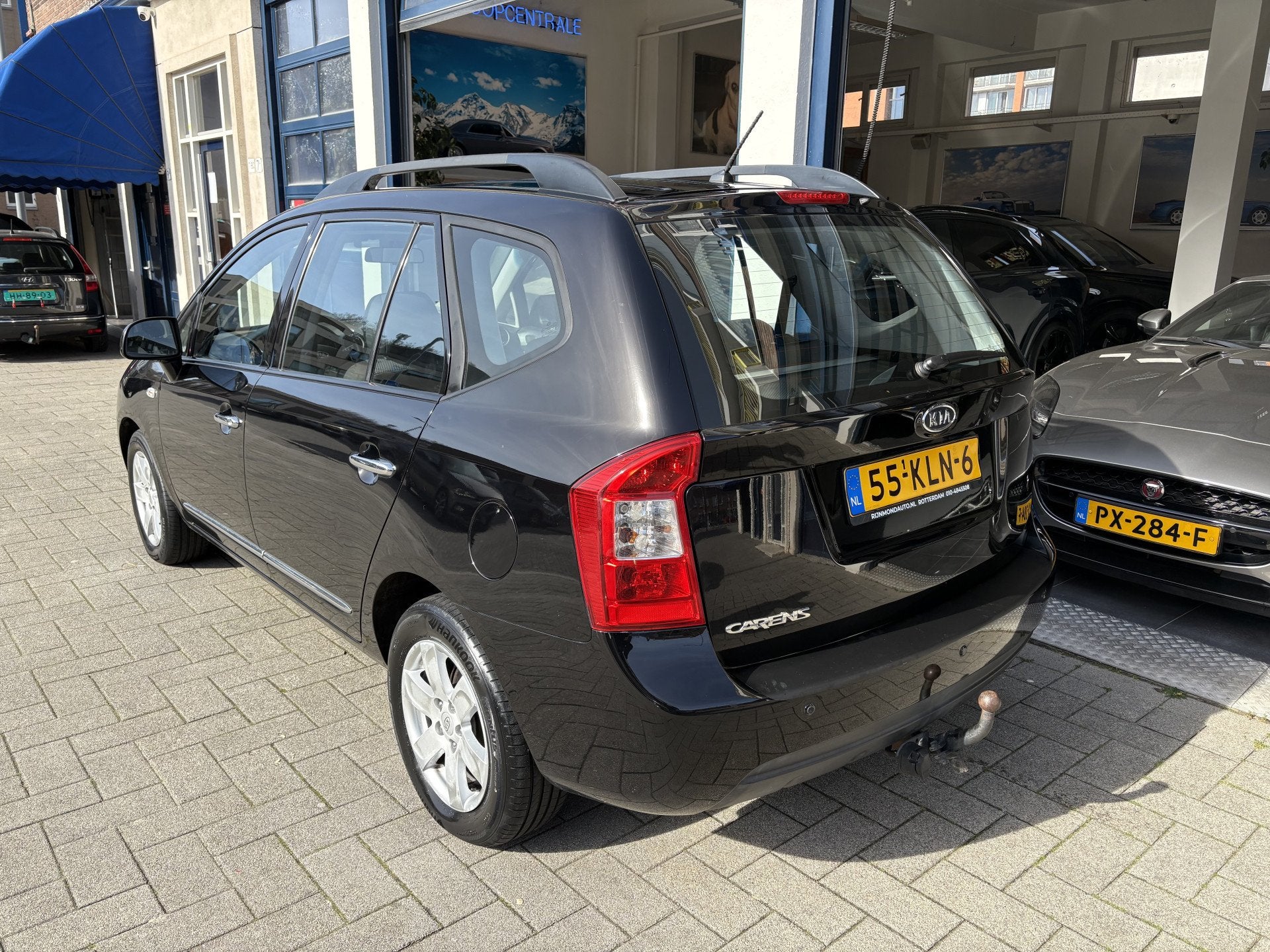 Kia Carens 2.0 CVVT X-ecutive CLIMA/CRUISE/NW APK/NL AUTO, Voorwielaandrijving, Gebruikt, 4 cilinders, 700 kg