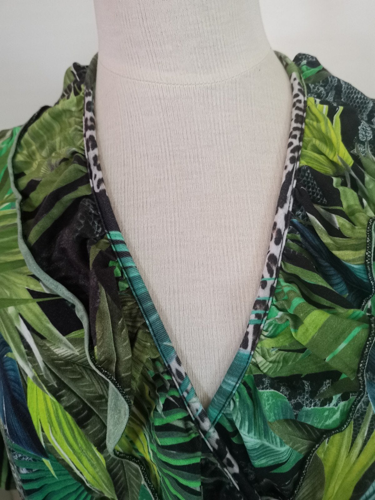 Tramontana overslag jurk maat XXL, Kleding | Dames, Verzenden, Tramontana, Maat 42/44 (L), Zo goed als nieuw