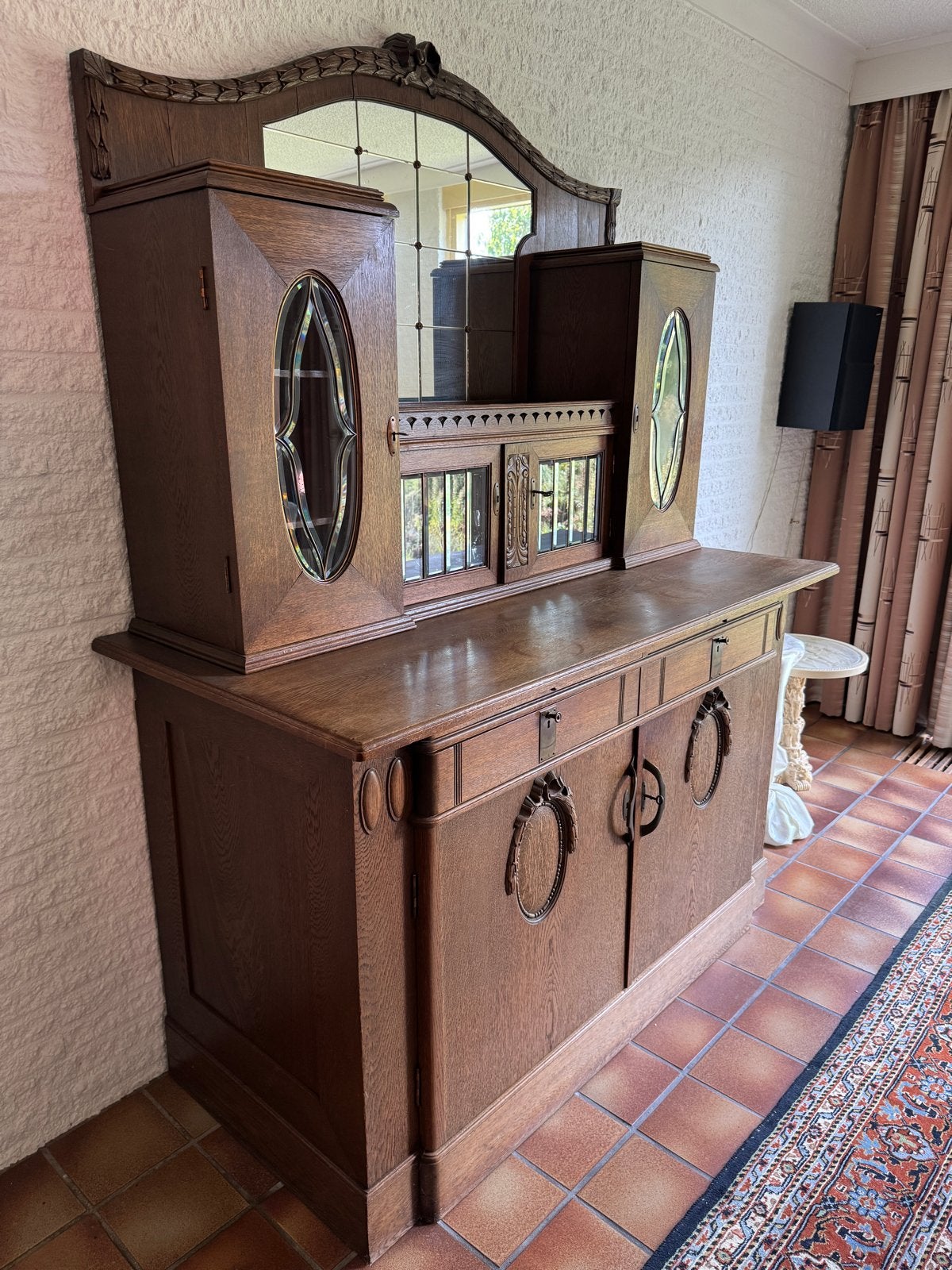 Antieke Eiken Buffetkast met Spiegel en Vitrine, Ophalen