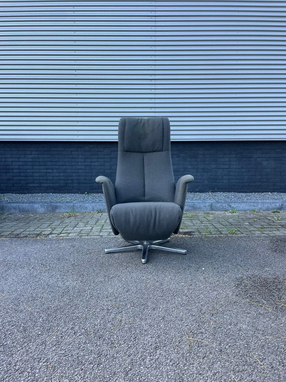 Elektrische grijze stoffen relax fauteuil / relax stoel, Ophalen, Minder dan 75 cm, 50 tot 75 cm, A