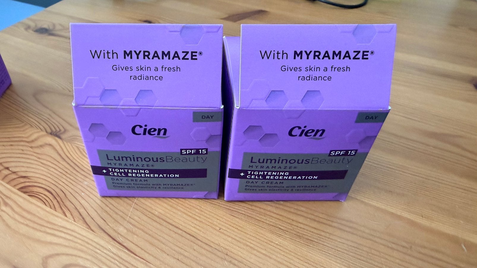 Cien dagcrème met myramaze, Ophalen of Verzenden, Nieuw, Gehele gezicht