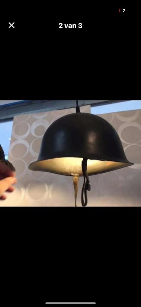 Lamp gemaakt van een echte M53 nederlandse leger helm, Verzamelen, Militaria | Algemeen, Ophalen of Verzenden