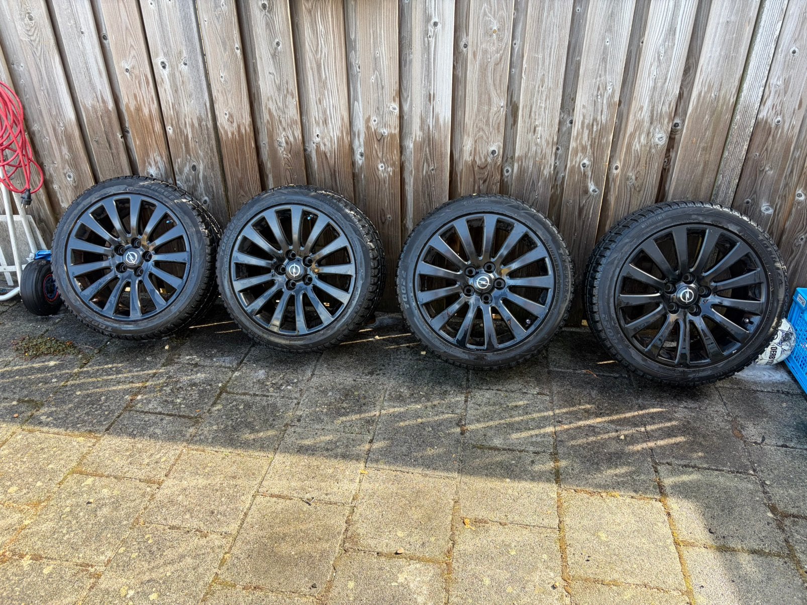 Insignia 18 inch velgen winter set en zomer set, Auto-onderdelen, Banden en Velgen, Ophalen, 18 inch, Banden en Velgen, Personenwagen