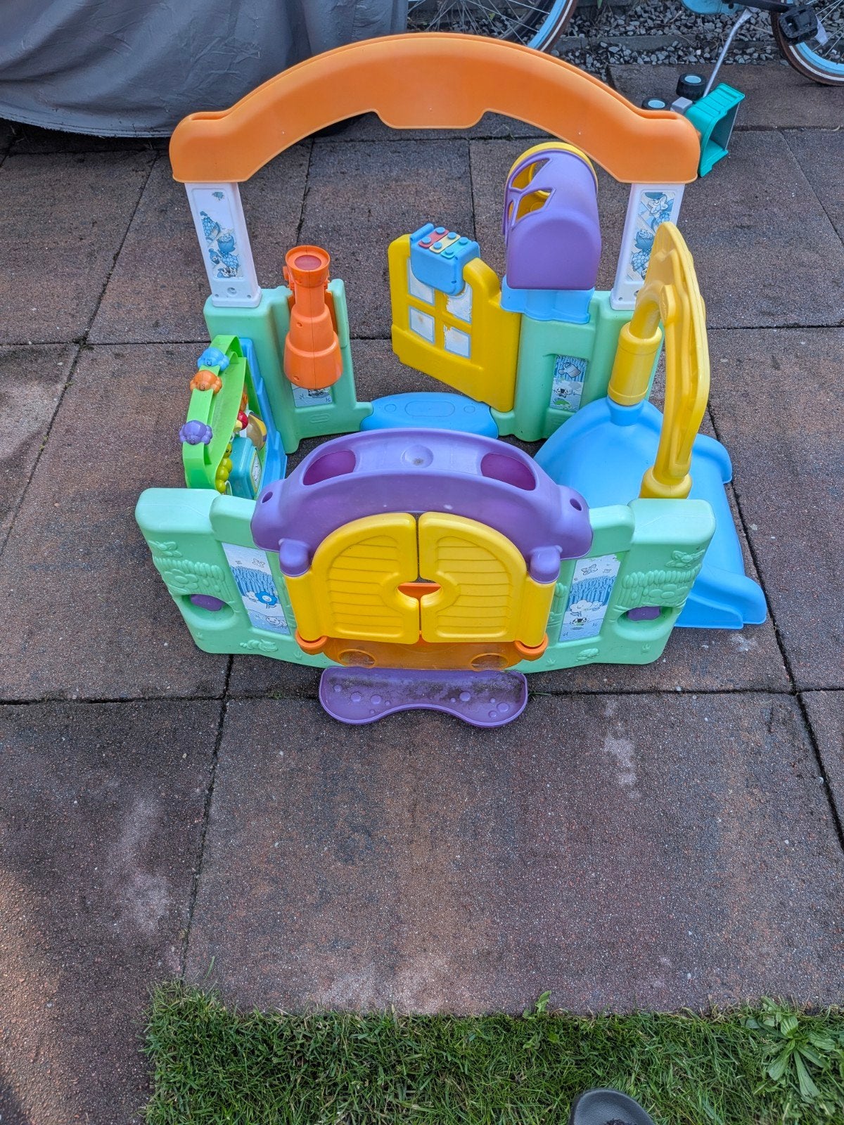Little Tikes Activity Center - Uren speelplezier!, Ophalen, Gebruikt