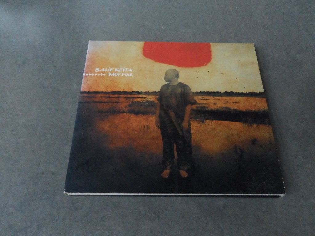 Salif Keita / Moffou - CD, Cd's en Dvd's, Verzenden, Gebruikt