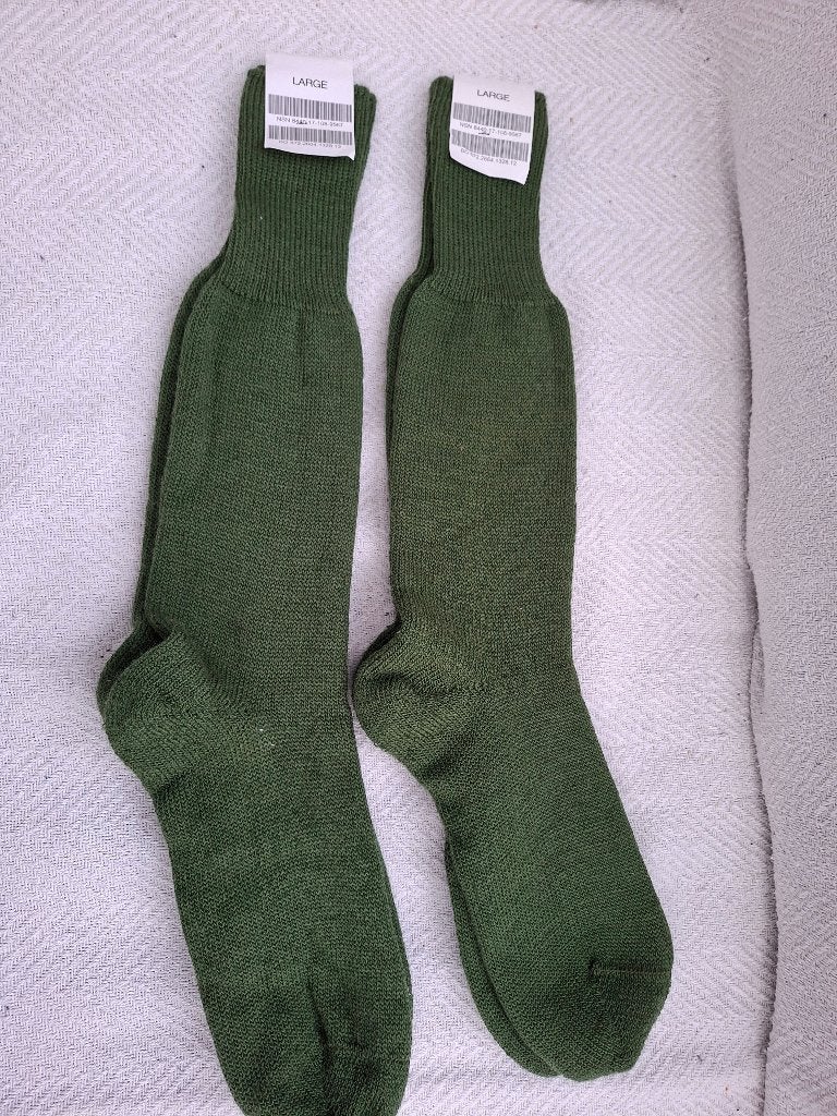 3 Paar Legersokken, maat 47 - 51 Groen. Nieuw, Overige kleuren, Defensie, Onbekend, Nieuw