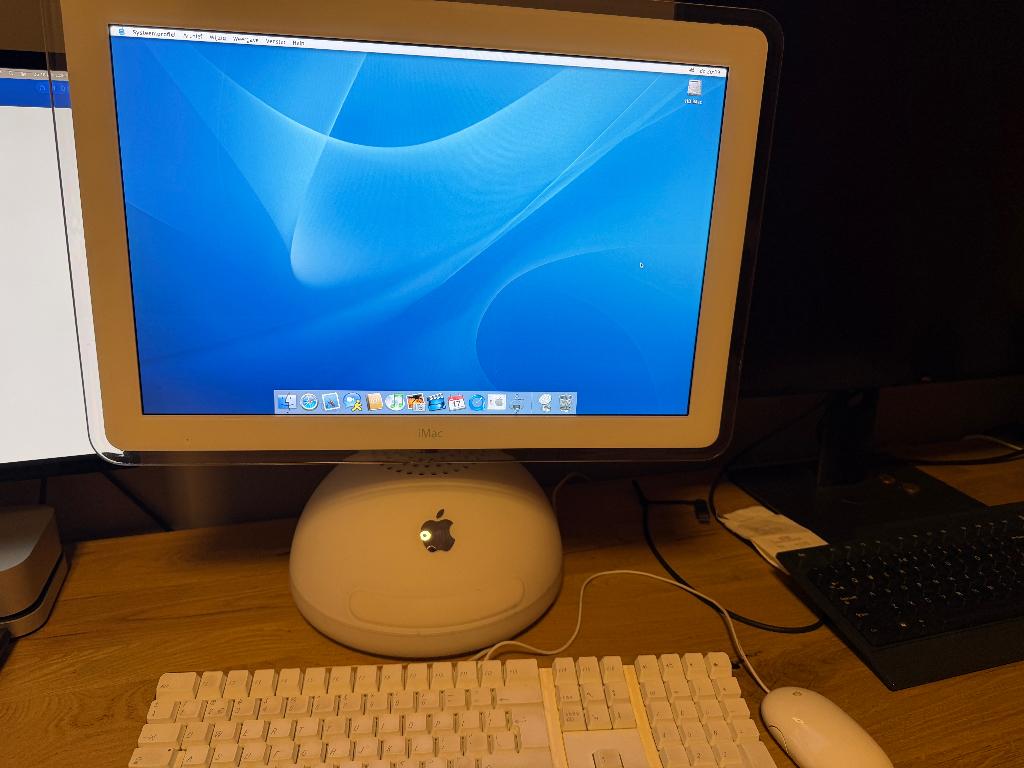 Te Koop, een iMac G4 20 inch het Bolletje., Ophalen, Gebruikt, Minder dan 4 GB, 20 Inch