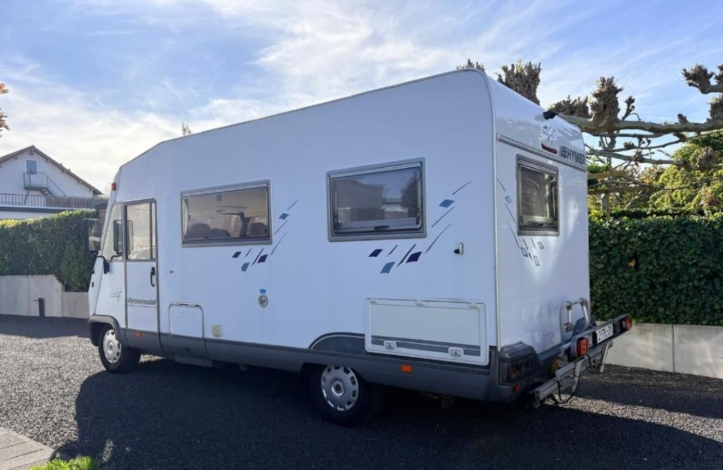 Foto 4 van Topstaat: 6-persoons Hymer BR598 camper | APK: maart 2027