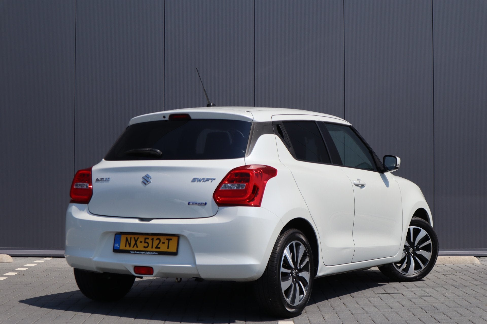 Suzuki Swift 1.2 Stijl Smart Hybrid | RIJKLAAR | ACC | Camer, Voorwielaandrijving, Stof, Gebruikt, 4 cilinders