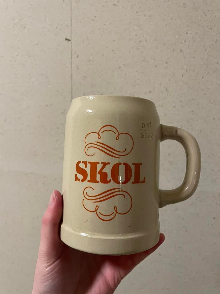 Antieke bier pul skol beige, Verzamelen, Ophalen of Verzenden, Gebruikt, Pul(len), Overige merken
