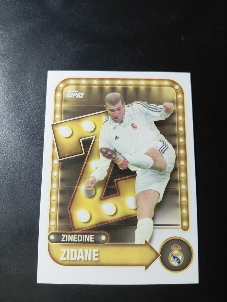 Zinedine zidane (real madrid) team set topps legend, Verzamelen, Sportartikelen en Voetbal, Ophalen of Verzenden, Nieuw, Buitenlandse clubs