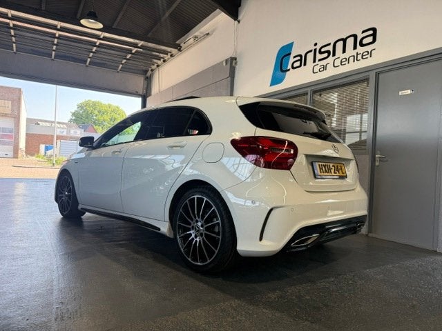 Mercedes-Benz A-klasse 180 Edition Sport AMG Pano|Navi|Camer, Auto's, Gebruikt, 4 cilinders, 1595 cc, Geïmporteerd
