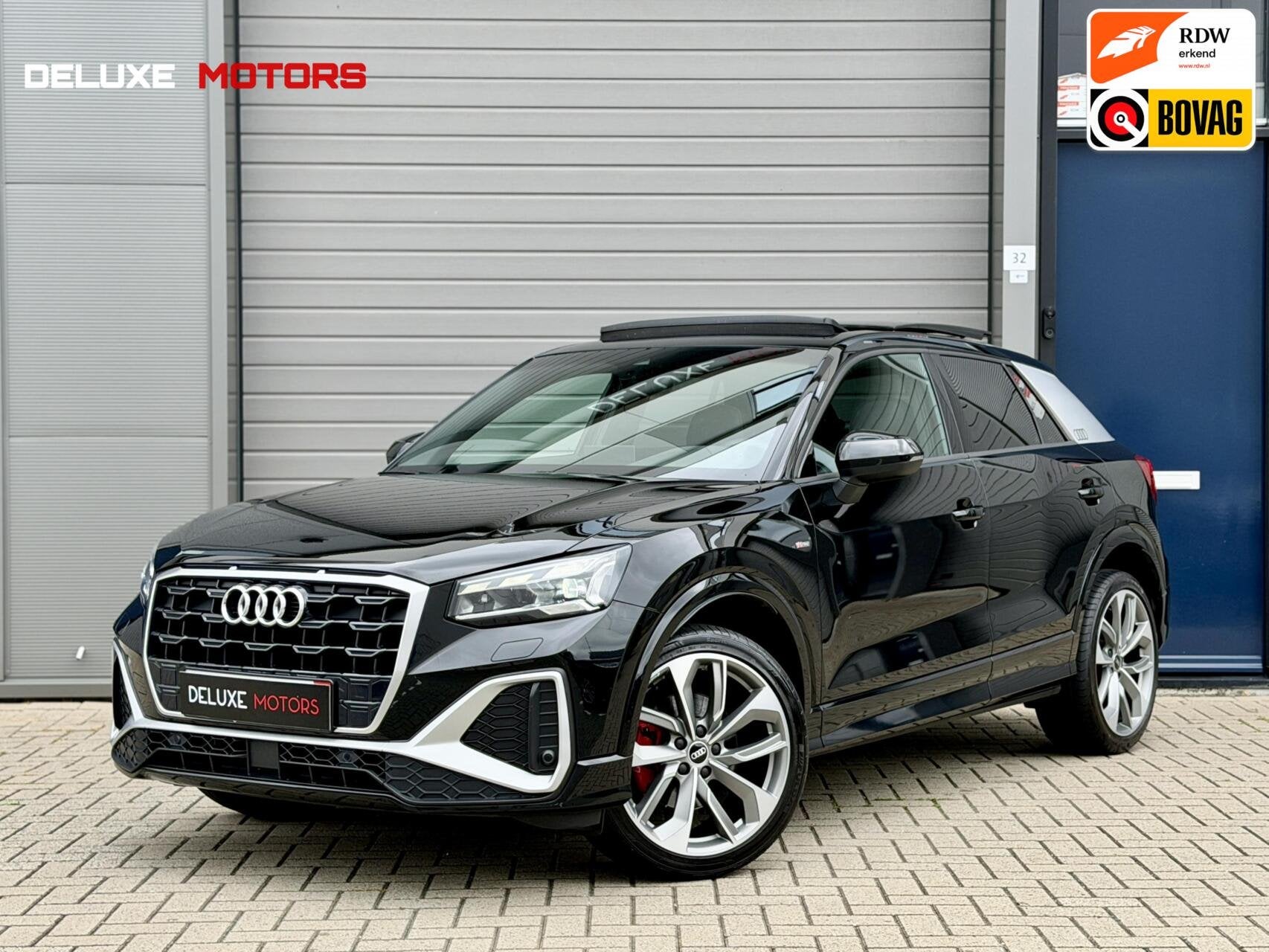 Audi Q2 35 TFSI S-Line Pano|B&O|Keyless|Cam|Dodehoek|Matrix, Auto's, 4 cilinders, Zwart, Bedrijf, SUV of Terreinwagen