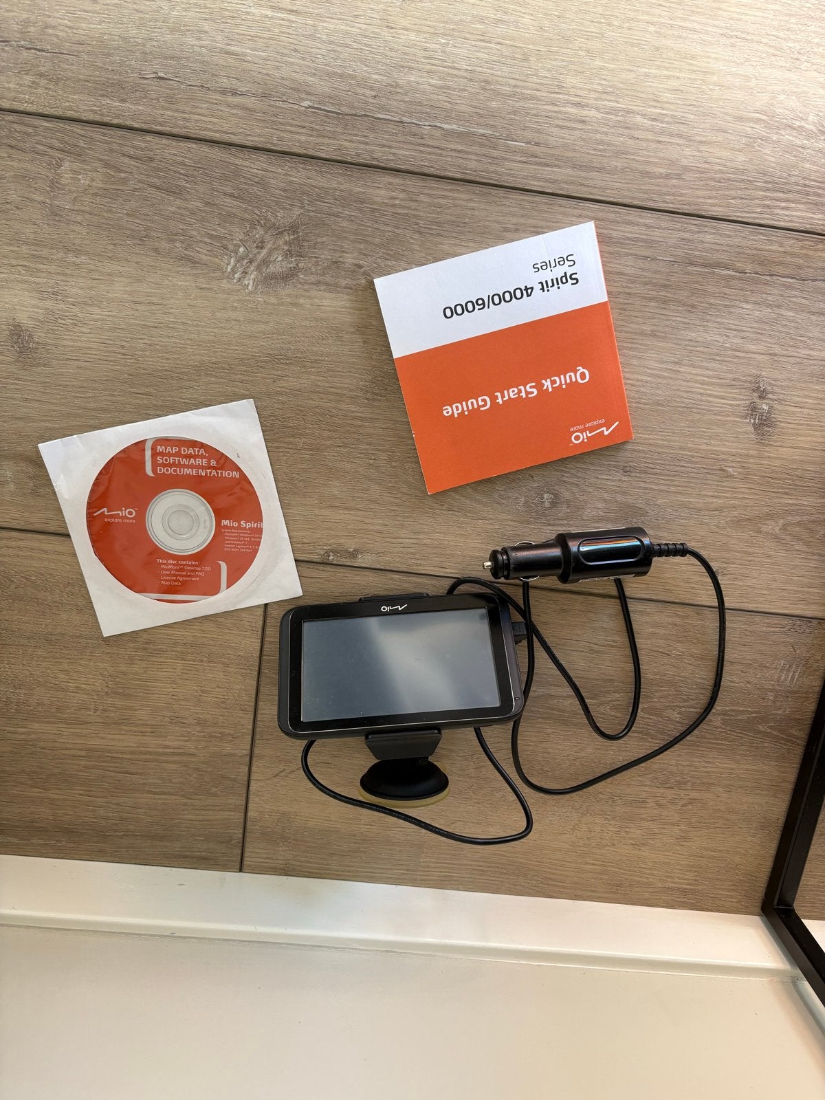 Mio TomTom Spirit 4000/6000 GPS Navigatiesysteem, Ophalen of Verzenden, Zo goed als nieuw