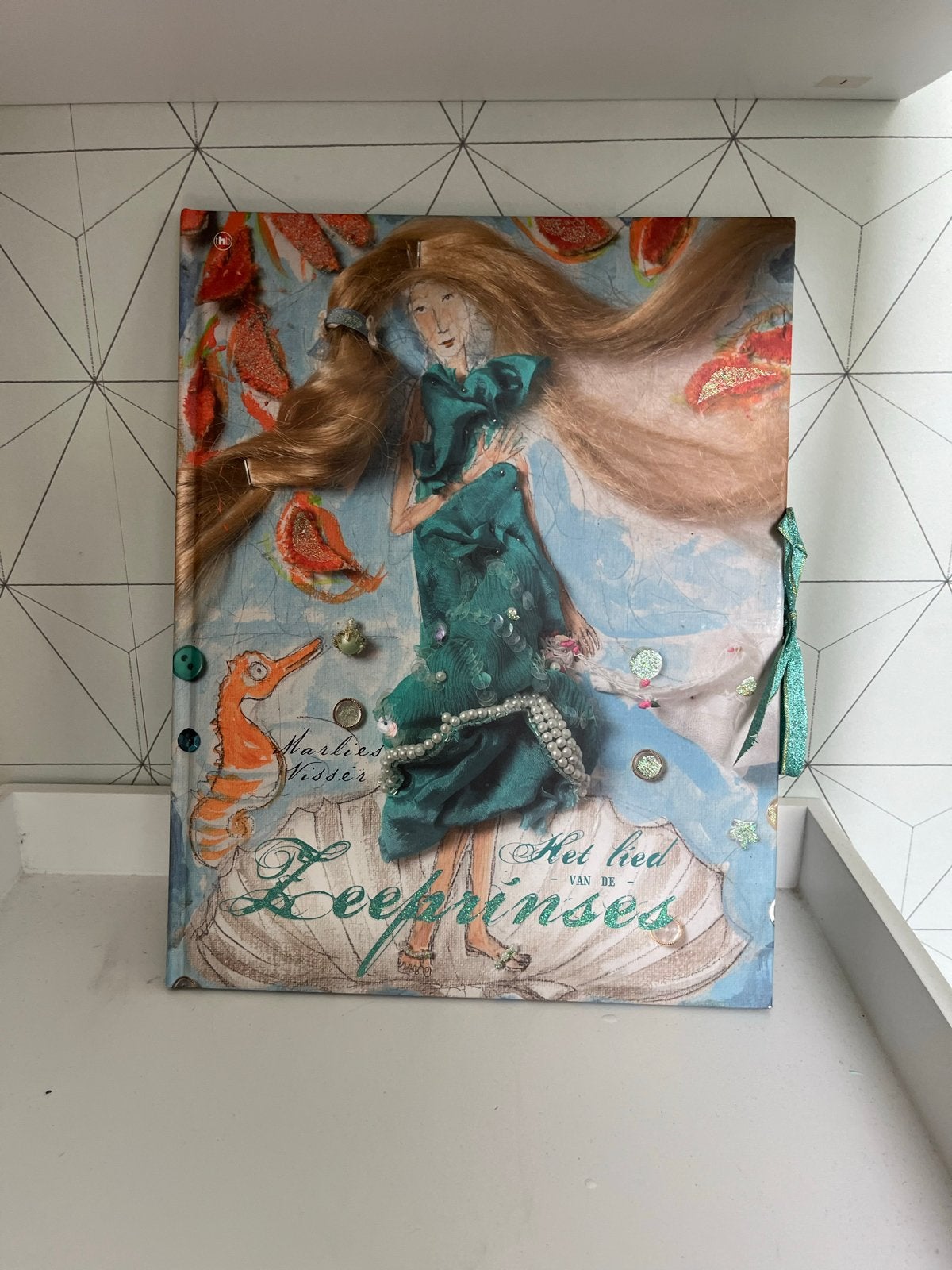 Het Lied van de Zeeprinses - Sprookjesboek, Boeken, Ophalen of Verzenden, Zo goed als nieuw, Sprookjes
