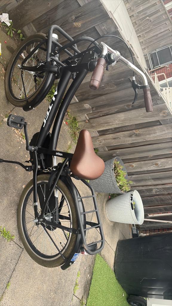 Kinderfiets zwart, Fietsen en Brommers, Fietsen | Dames | Omafietsen, Ophalen of Verzenden, Zo goed als nieuw