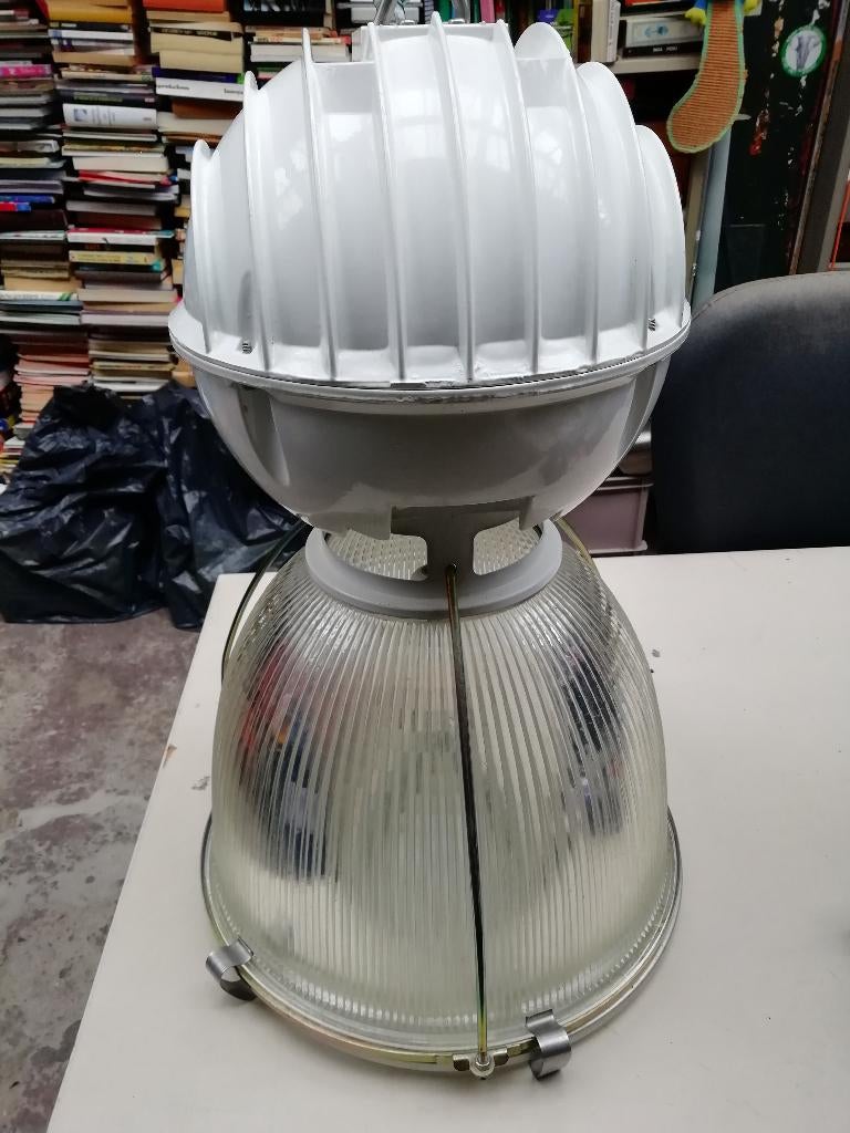 Oude industriële hanglamp/fabriekslamp, Huis en Inrichting, Lampen | Hanglampen, Ophalen, Gebruikt, 50 tot 75 cm, Glas