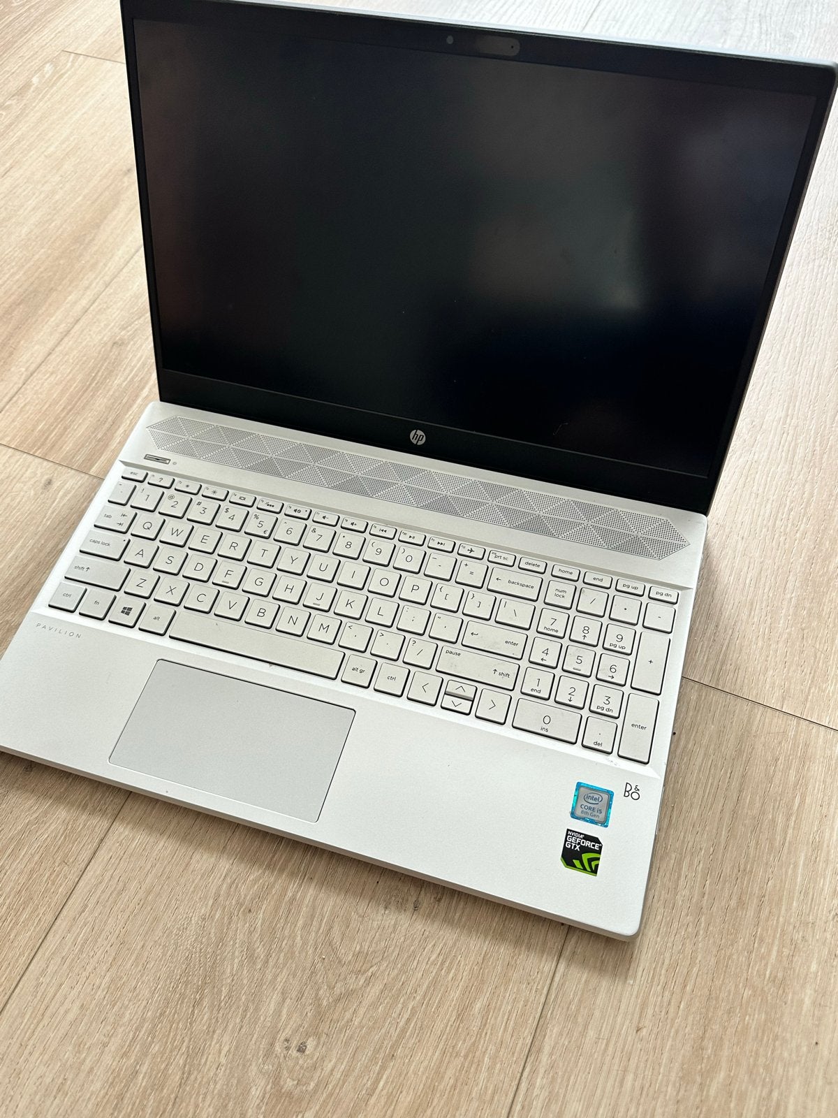 HP Pavilion Laptop Defect, Computers en Software, Windows Laptops, Niet werkend, 15 inch, 2 tot 3 Ghz, 16 GB, Met videokaart, Ophalen of Verzenden