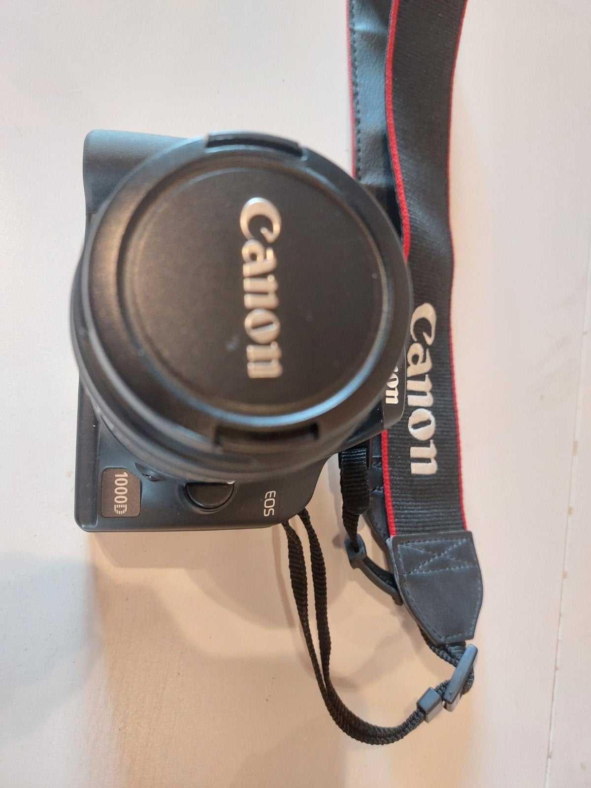 Canon EOS 1000D met 75-300mm lens en tas, Gebruikt, Gevoerd, Canon, Ophalen of Verzenden