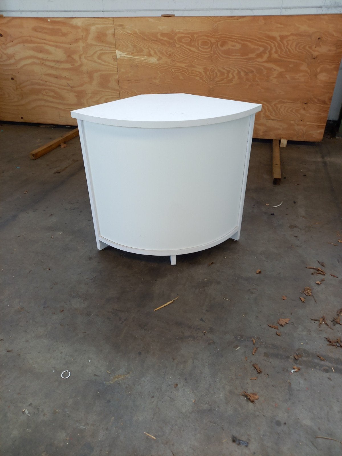 Witte houten balie met optionele zuilen, Ophalen