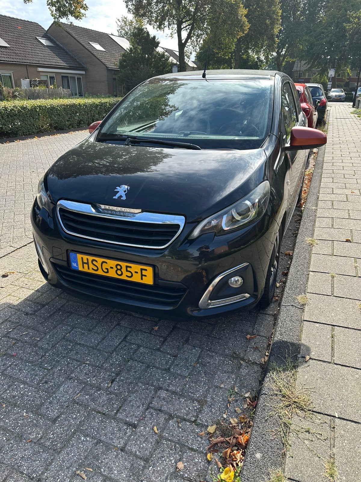 Peugeot 108 1.2 Puretech 82pk 3D 2015 Zwart, Auto's, Voorwielaandrijving, 1199 cc, 840 kg, 4 stoelen