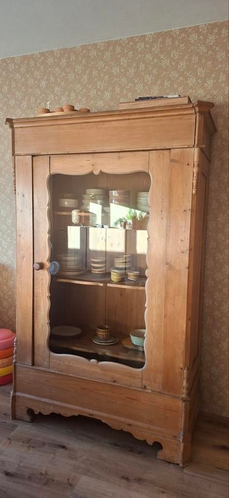 Brocante Grenen servieskast, Ophalen