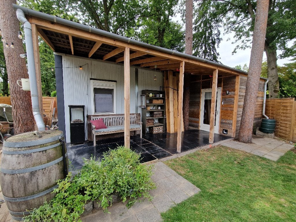 Ruime gasloze woonunit +/- 80m2 met luxe ligbad, Ophalen, Gebruikt