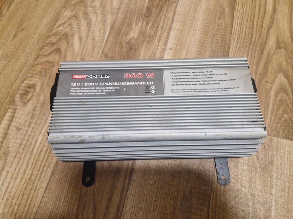 Profi Power 300W Spanningsomvormer 12V naar 230V, Ophalen