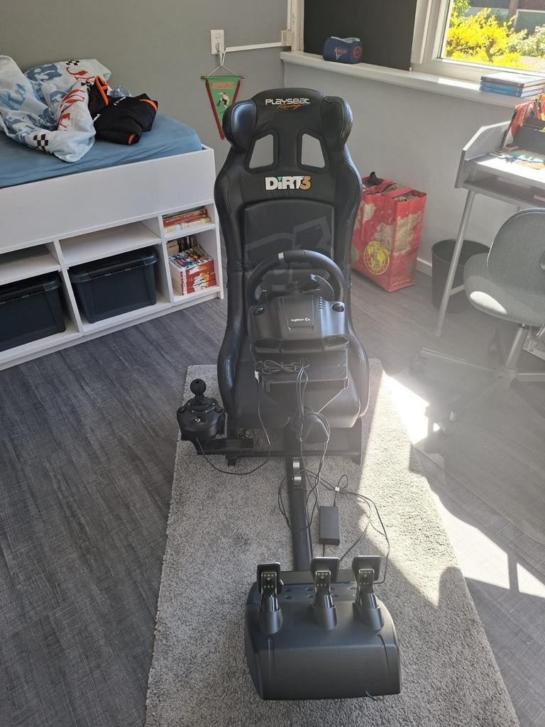 Playseat Logitech G29 stuur+pendalen+shifter op dirt 3 plays, Ophalen, Overige merken, Gebruikt