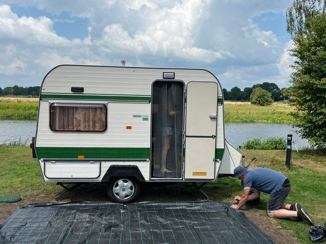 caravan, Caravans en Kamperen, Caravans, Chateau, Rondzit, Dwarsbed, 750 - 1000 kg