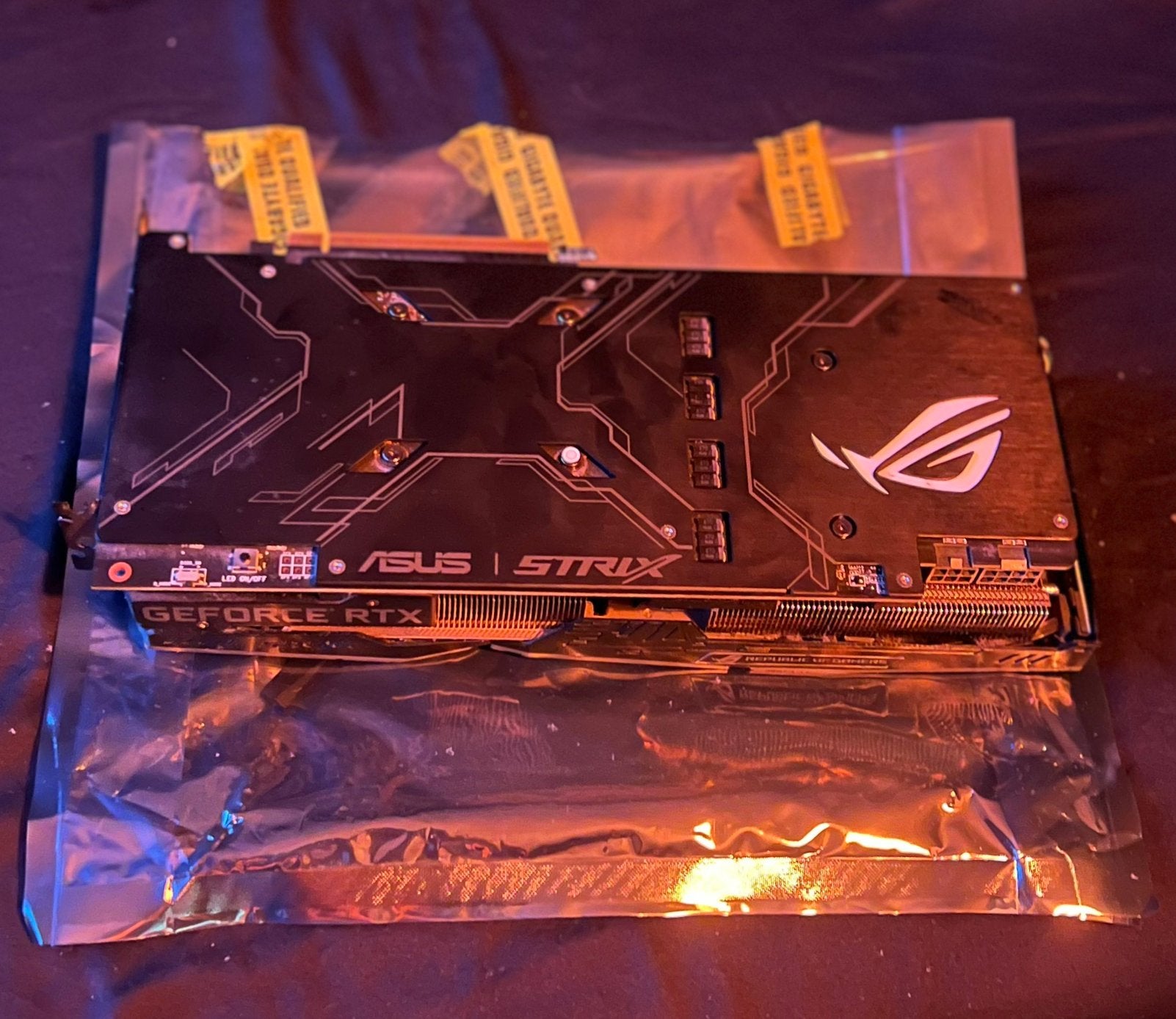 ASUS ROG Strix GeForce RTX 2070 OC edition, Computers en Software, PCI-Express 3, GDDR6, Ophalen of Verzenden, Zo goed als nieuw
