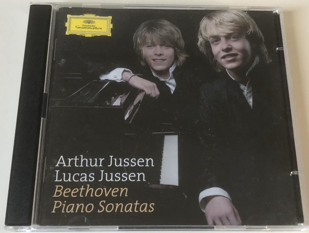 BEETHOVEN - PIANO SONATES - ARTHUR EN LUCAS JUSSEN, Ophalen of Verzenden, Classicisme, Zo goed als nieuw, Kamermuziek
