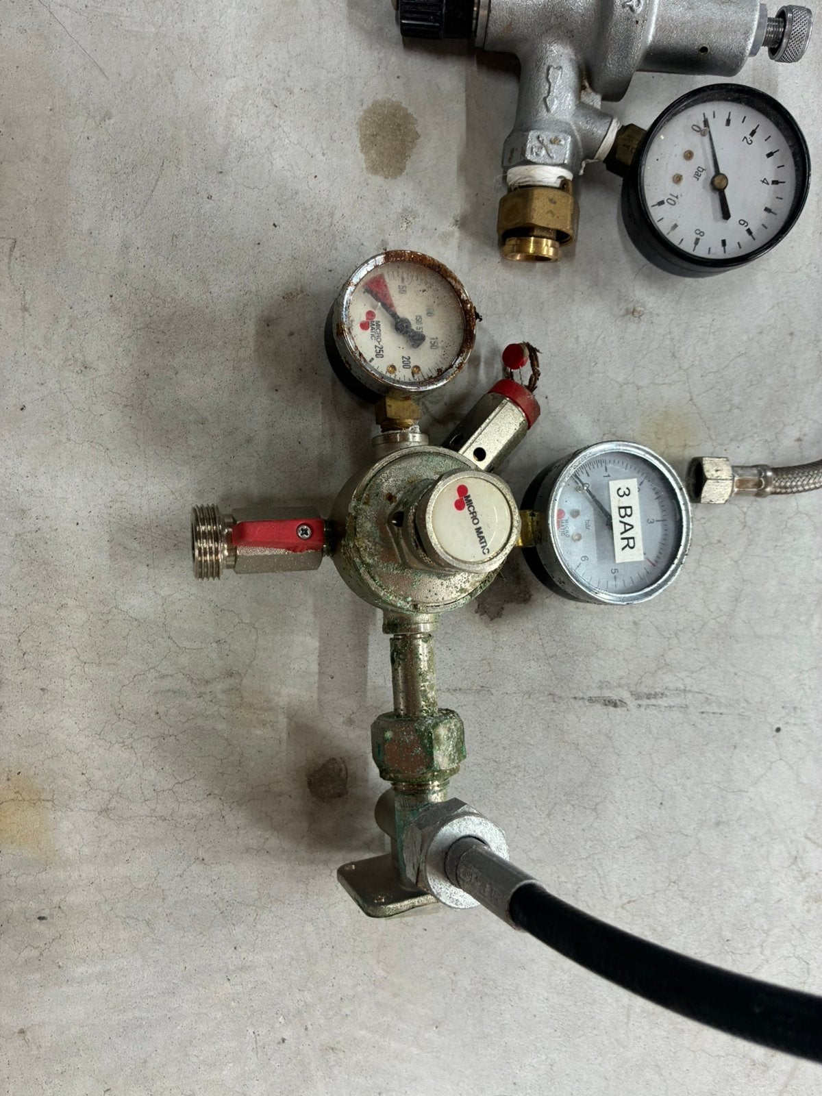 Koolzuurmeter co2 meters thuistap biertap micro matic, Ophalen