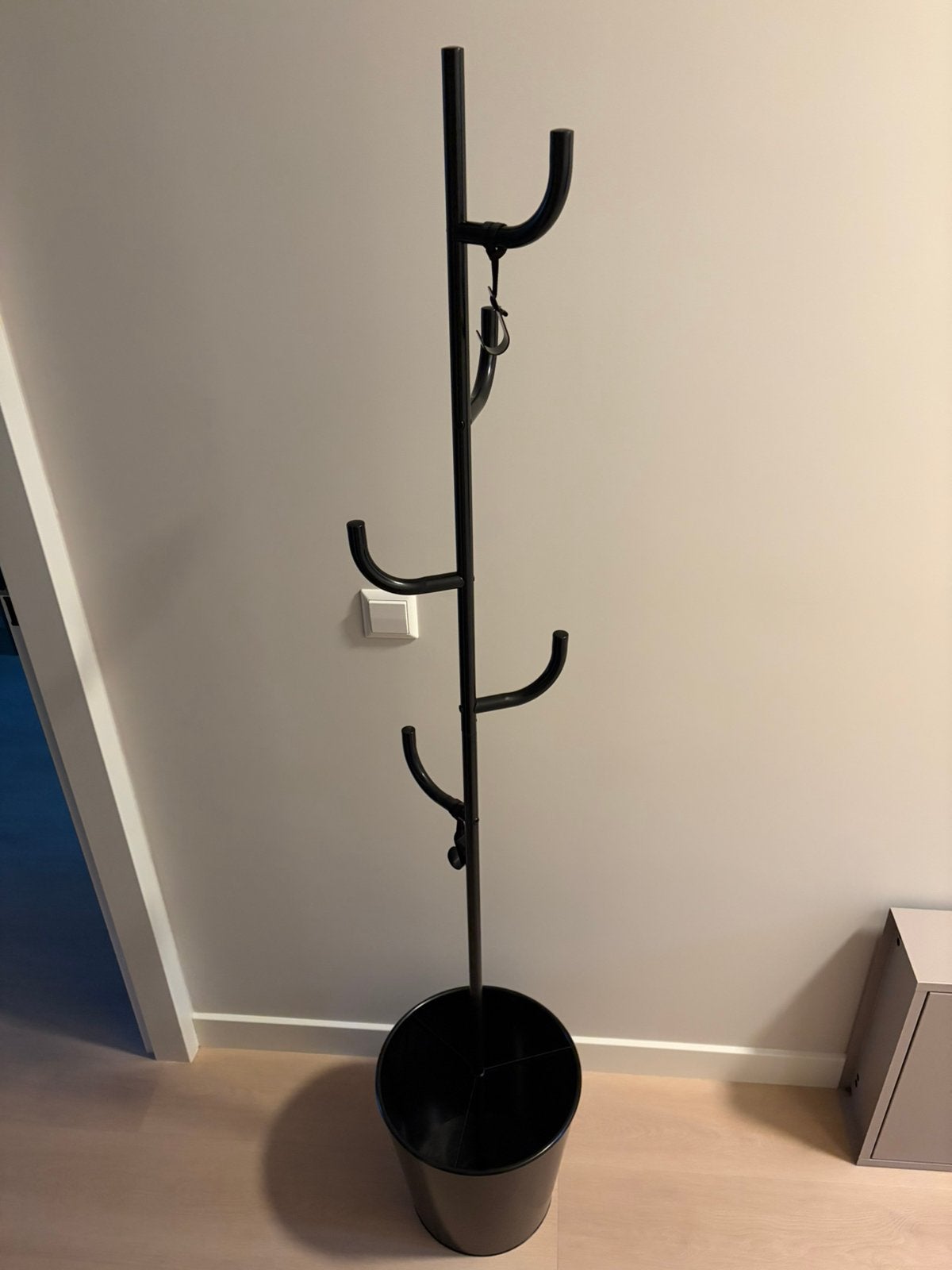 Ikea kapstok staand, Zo goed als nieuw, Metaal, 150 tot 200 cm, Ophalen