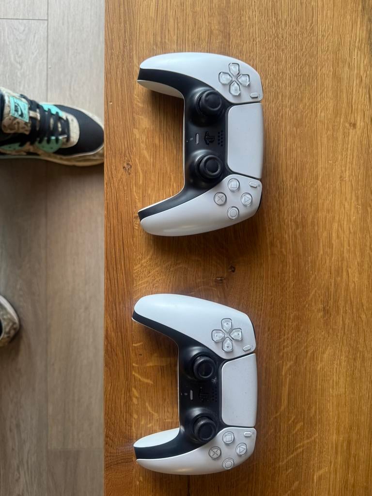 2x ps5 controller, Ophalen, Zo goed als nieuw