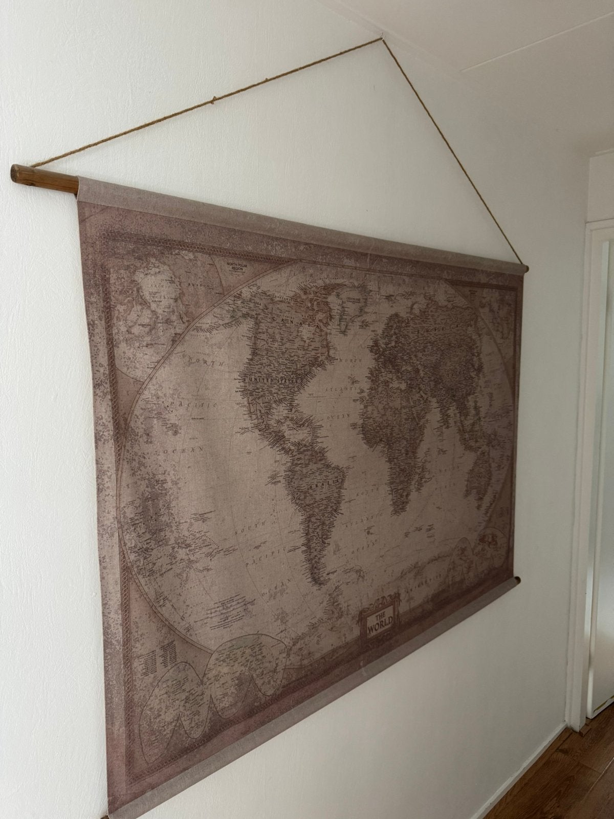 Wanddoek wereldkaart, Huis en Inrichting, Woonaccessoires | Wanddecoraties, Ophalen of Verzenden, Zo goed als nieuw