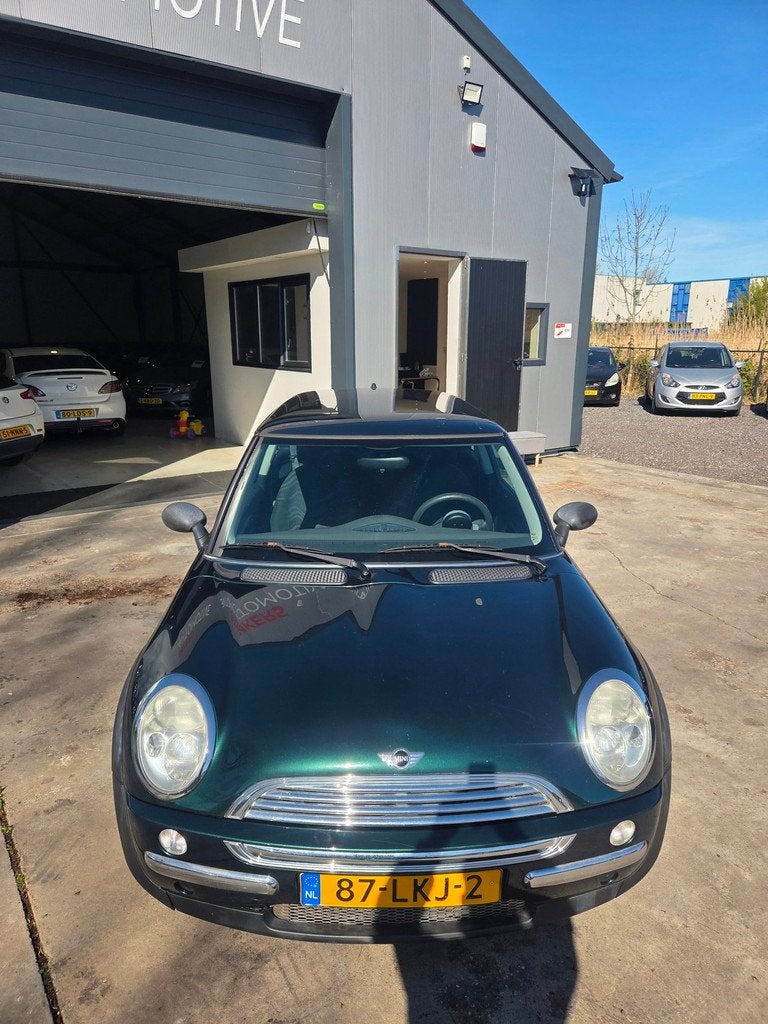 Mini Mini 1.6 One Salt Airco, Auto's, Mini, Voorwielaandrijving, Gebruikt, Zwart, 4 cilinders