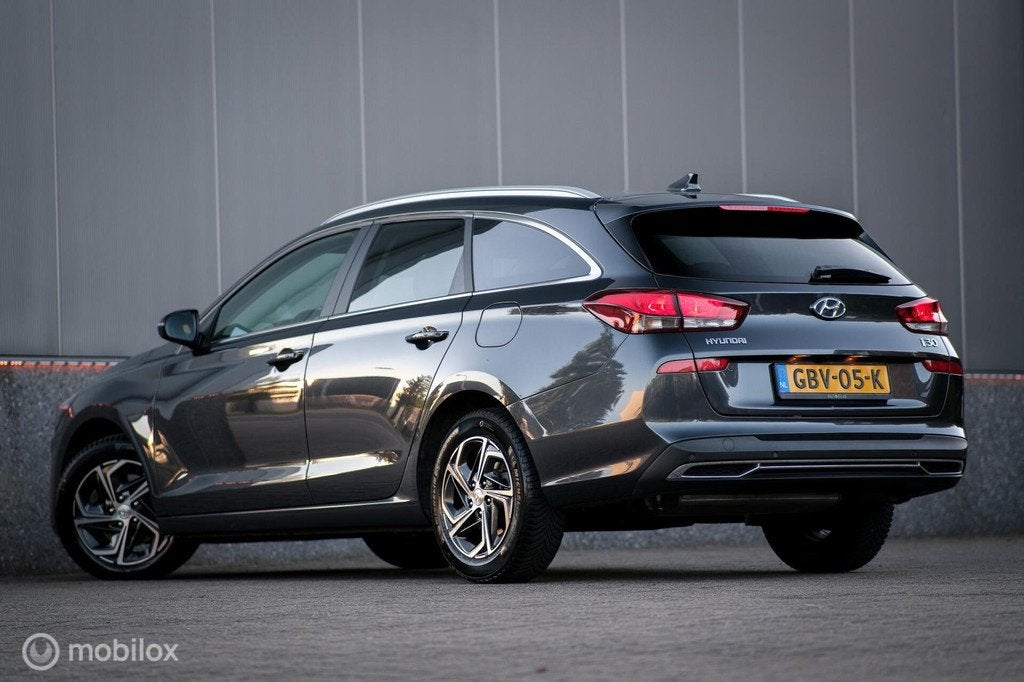 Hyundai i30 Wagon 1.0 T-GDi MHEV Comfort Smart | Automaat |, Auto's, Hyundai, Gebruikt, 1246 kg, Leder en Stof, 3 cilinders