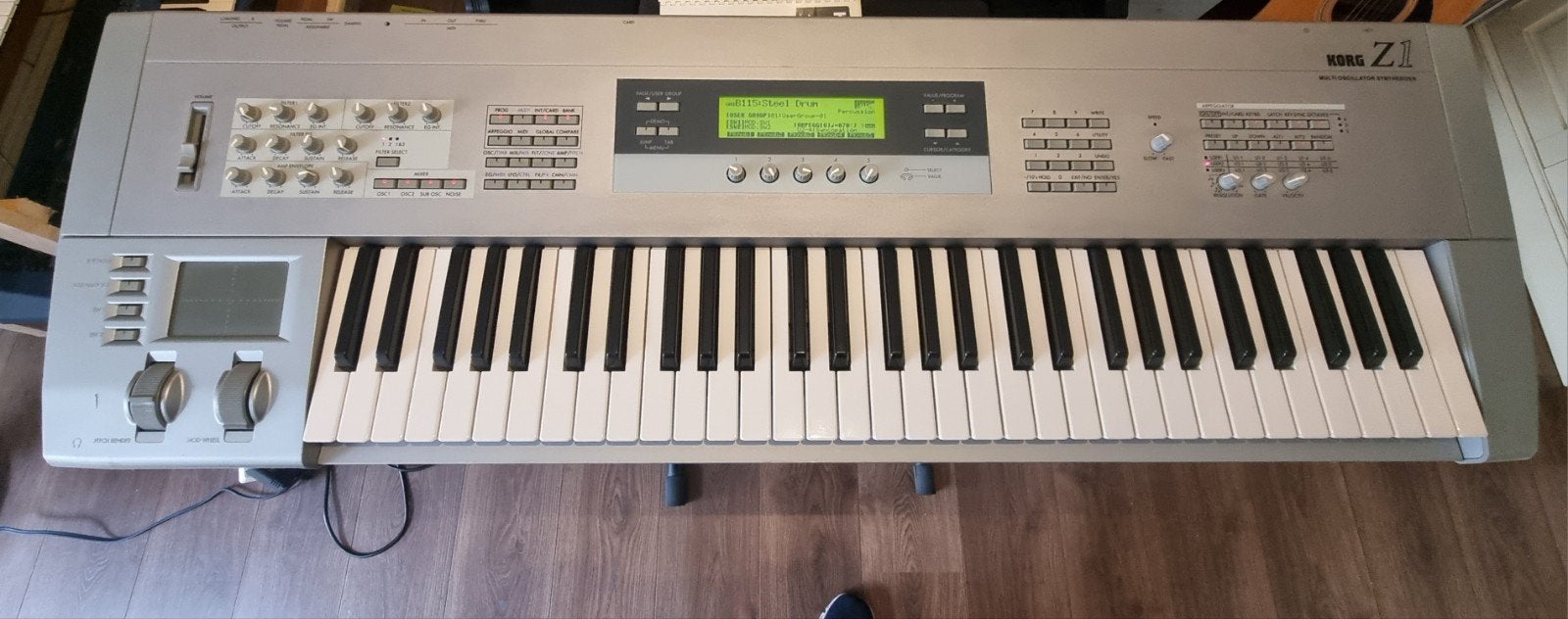 Korg Z1 Synthesizer, Muziek en Instrumenten, Keyboards, Ophalen, 61 toetsen, Korg
