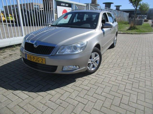 Skoda Octavia Combi 1.2 TSI Ambition Business Line, Auto's, Skoda, Bedrijf, Te koop, Octavia, ABS, Airbags, Airconditioning, Centrale vergrendeling