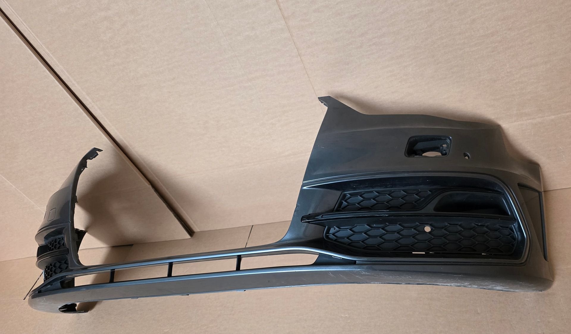 Voorbumper Audi A3 8V S-line S3 KLS Bumper SLINE 8V0807065H, Gebruikt, -, Voor, Ophalen of Verzenden